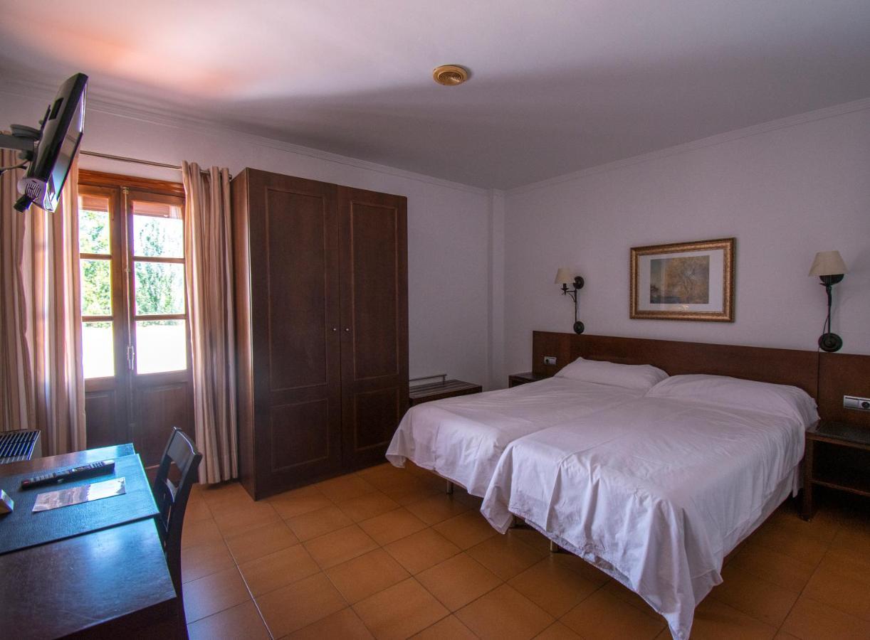 Hotel Del Carmen Prado Del Rey Εξωτερικό φωτογραφία